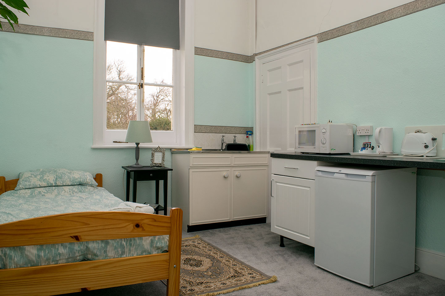 Overnight retreat Larch Suite kitchen area area