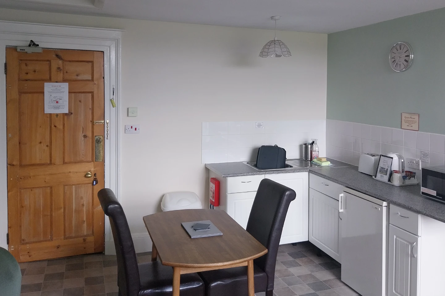 Pine room, kitchen area